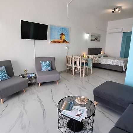 Antony'S Apartment Sea View Tirós Dış mekan fotoğraf