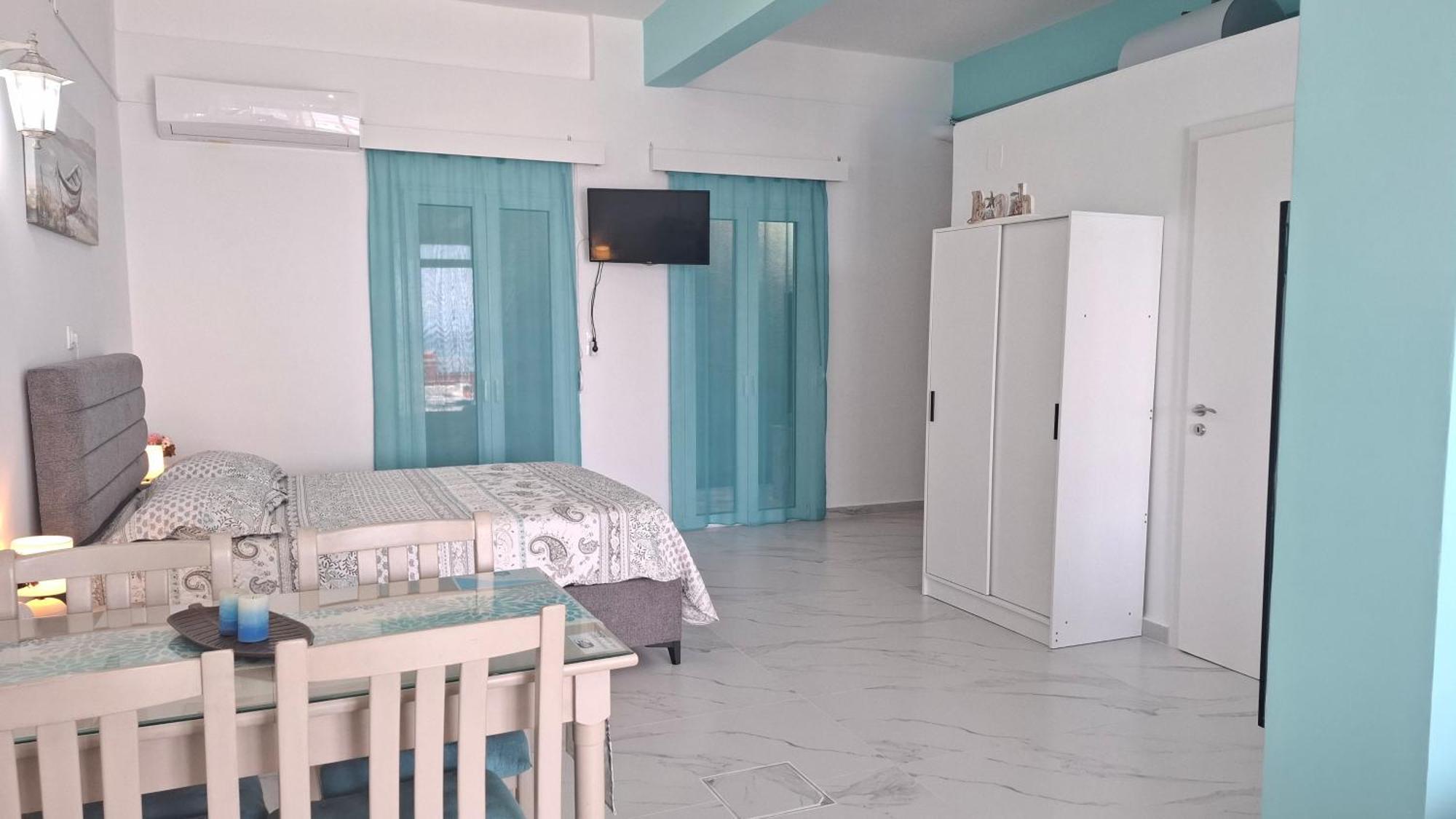 Antony'S Apartment Sea View Tirós Dış mekan fotoğraf